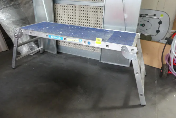 Zarges Arbeitsplattform max. Höhe 70 cm, max. 300 kg